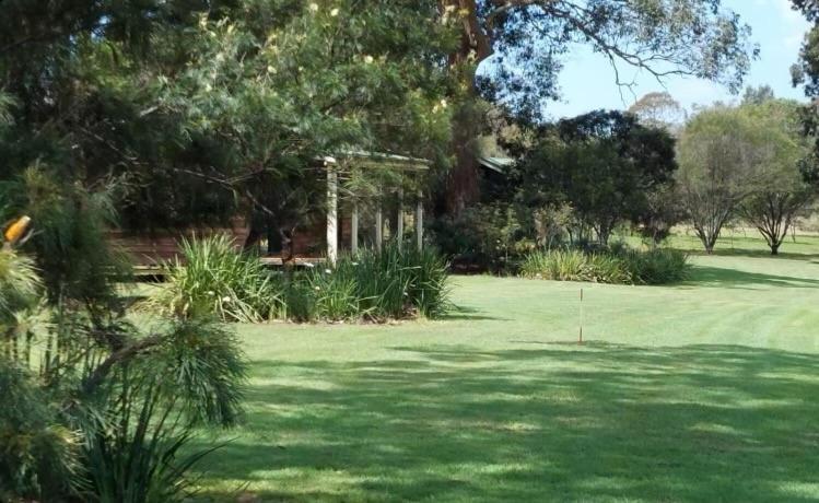 Cabins At Lovedale Wedding Chapel Exterior photo